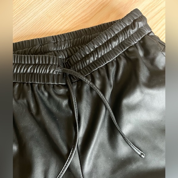 Leather pants with tie waist - Picture 3 of 3